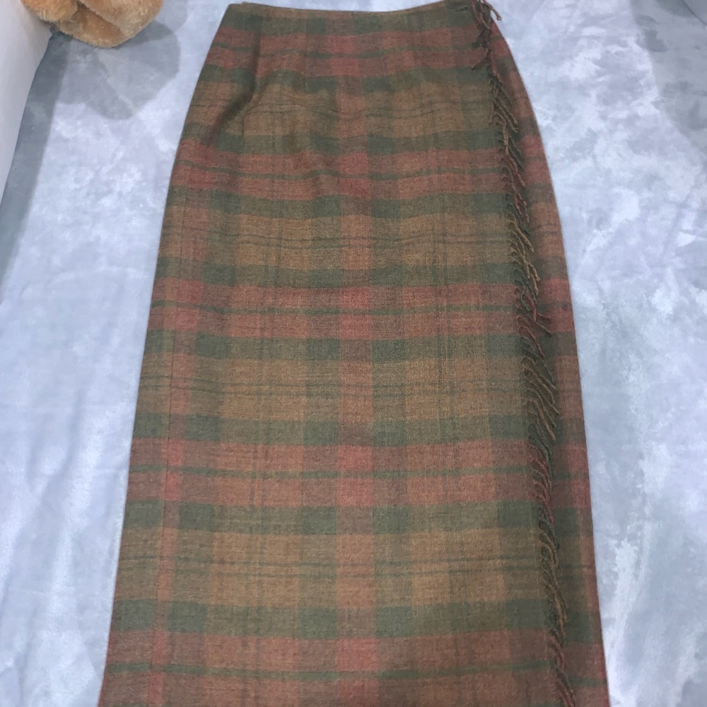 Charter club vintage wrap around size 12 100% wool lining 100% acetate